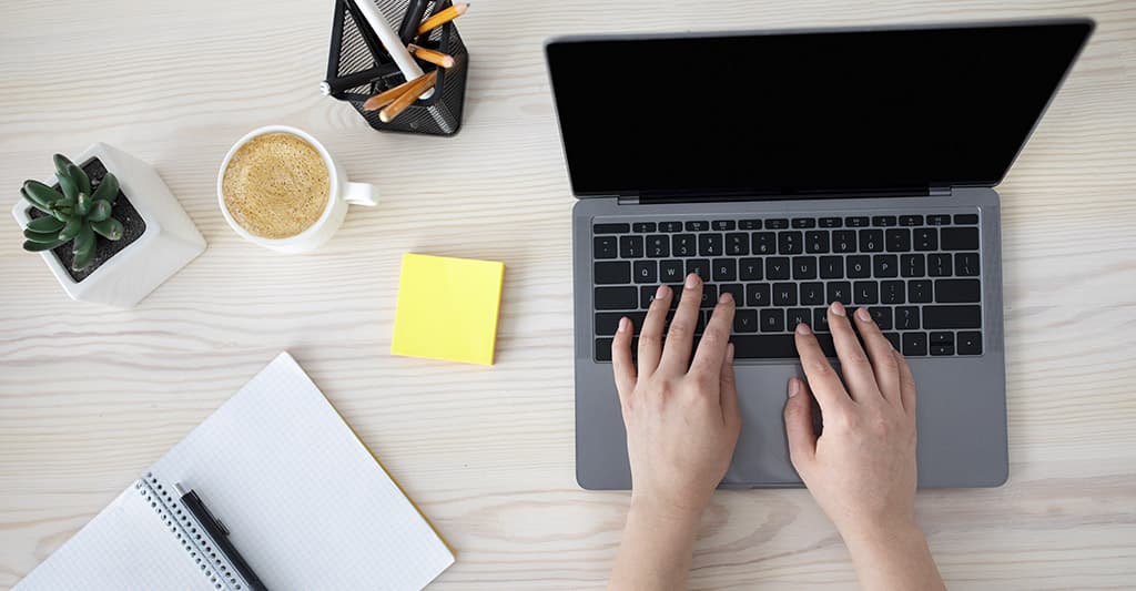 What to look for when hiring a legal blog writing service?